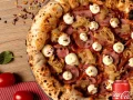 Pizza Calbria + Coca Cola sabor Original